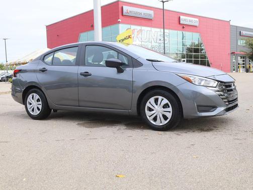 2024 Nissan Versa 1.6 S