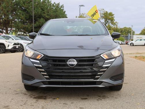 2024 Nissan Versa 1.6 S
