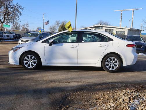 2023 Toyota Corolla LE