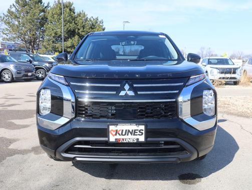 2026 Mitsubishi Outlander ES 1.5T 2WD