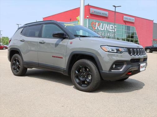 2023 Jeep Compass Trailhawk