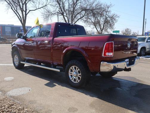 2018 RAM 2500 Laramie Crew Cab 4x4 6'4' Box