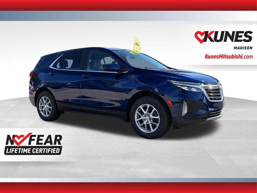 Blue Glow Metallic 2023 Chevrolet Equinox 1LT