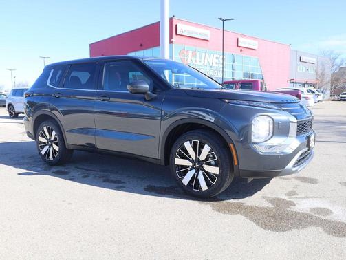 2026 Mitsubishi Outlander SE 1.5T S-AWC