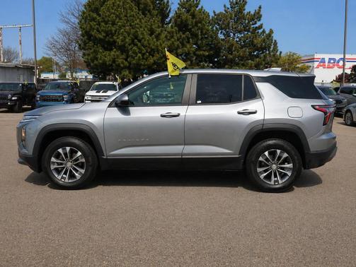 Sterling Gray Metallic 2026 Chevrolet Equinox 1LT
