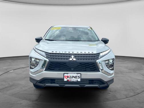 Alloy Silver Metallic 2025 Mitsubishi Eclipse Cross LE