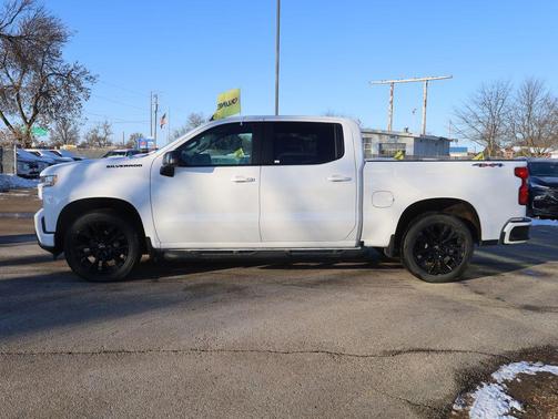 2022 Chevrolet Silverado 1500 RST