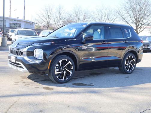 2025 Mitsubishi Outlander PHEV SEL