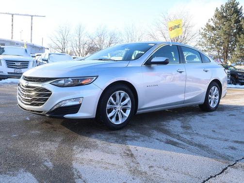 2022 Chevrolet Malibu FWD LT