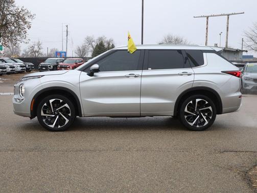 2022 Mitsubishi Outlander SEL 2.5 S-AWC