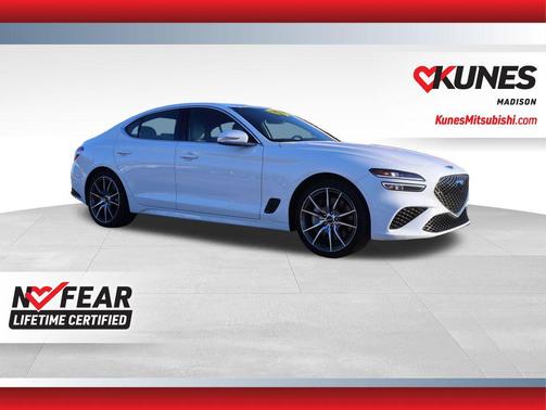 2024 Genesis G70 2.5T RWD