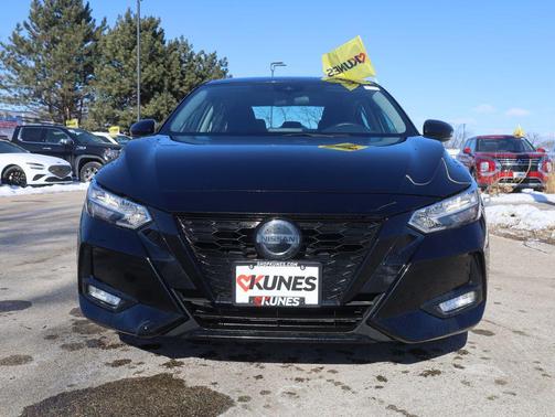 2023 Nissan Sentra SR