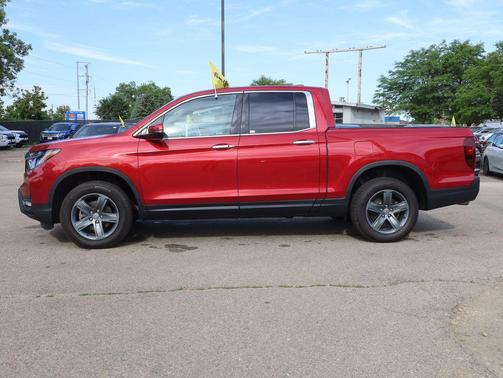 Radiant Red Metallic II 2023 Honda Ridgeline RTL-E