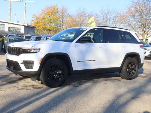 2024 Jeep Grand Cherokee Altitude