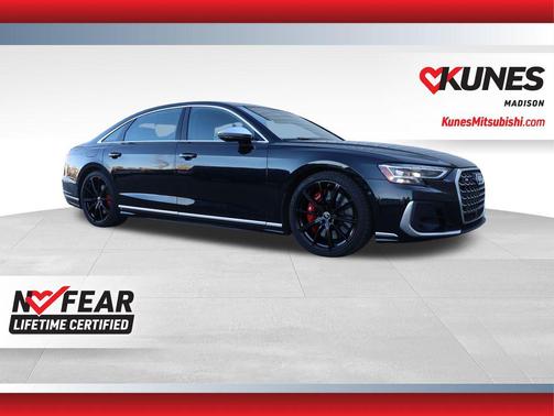 2023 Audi S8 4.0T