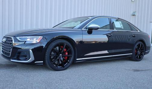 2023 Audi S8 4.0T