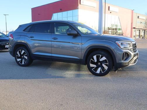 2025 Volkswagen Atlas Cross Sport 2.0T SE w/Technology 4MOTION