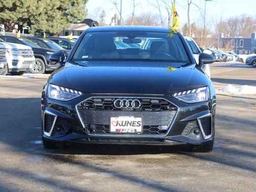 2023 Audi A4 45 S line Premium Plus