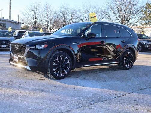 2024 Mazda CX-90 PHEV Premium Plus