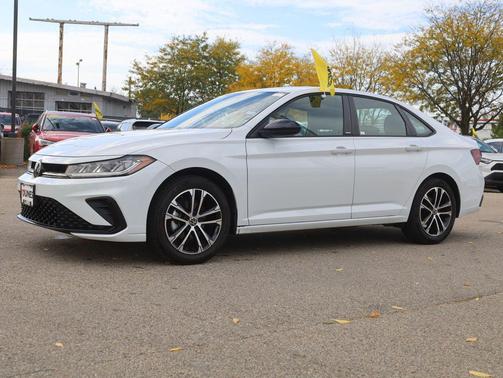 2025 Volkswagen Jetta 1.5T Sport