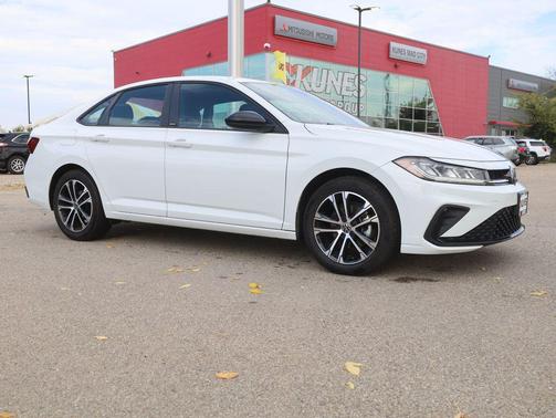 2025 Volkswagen Jetta 1.5T Sport