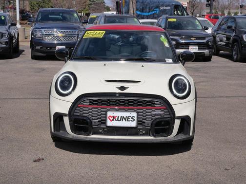 Pepper White 2023 MINI Hardtop John Cooper Works