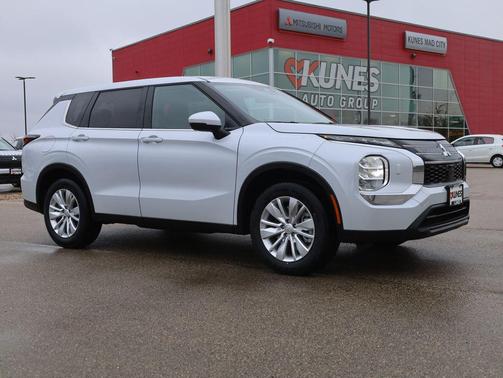 2026 Mitsubishi Outlander ES 1.5T S-AWC