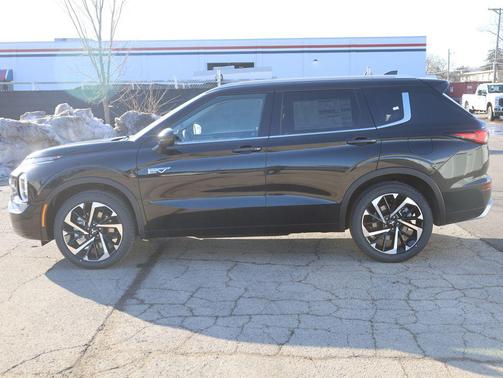 2025 Mitsubishi Outlander PHEV SEL