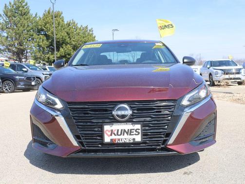 2025 Nissan Altima 2.5 SV