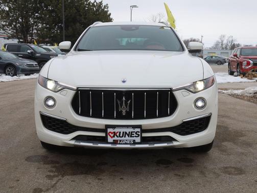 2019 Maserati Levante Base