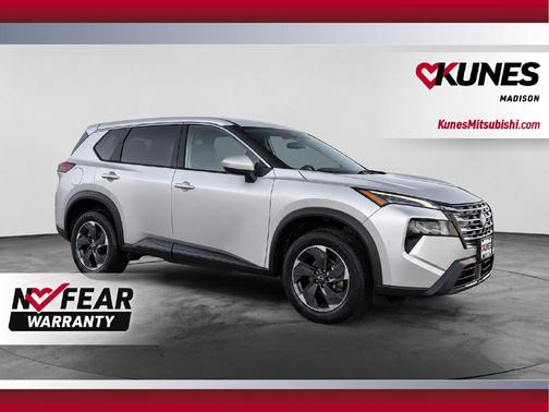 Brilliant Silver Metallic 2024 Nissan Rogue SV