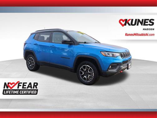 2025 Jeep Compass Trailhawk