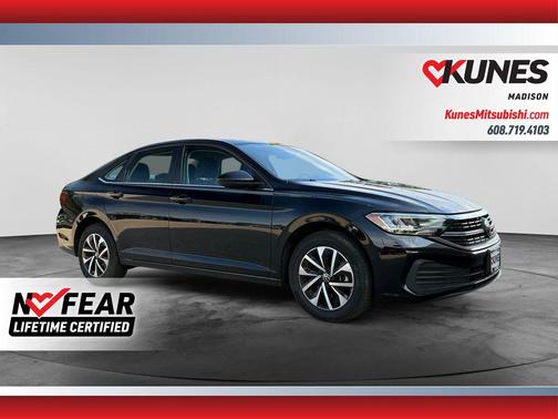 Deep Black Pearl 2024 Volkswagen Jetta 1.5T S