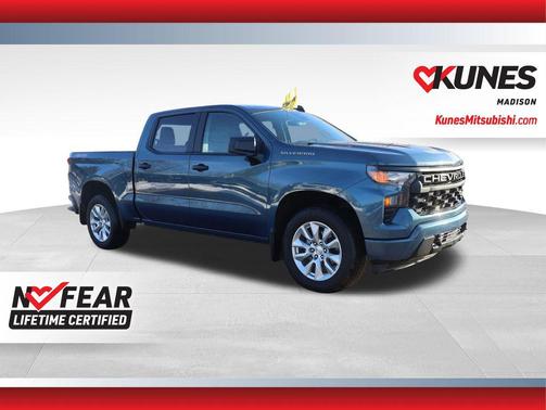 2024 Chevrolet Silverado 1500 Custom