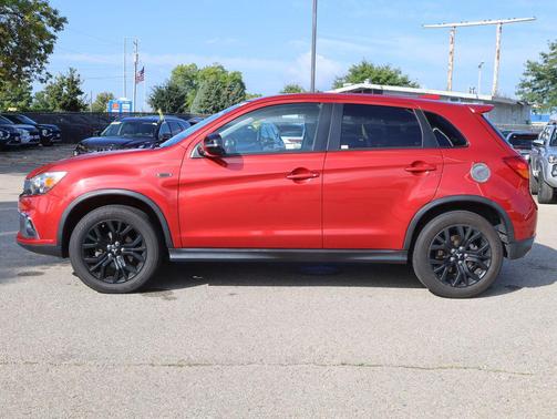 2017 Mitsubishi Outlander Sport 2.0 LE