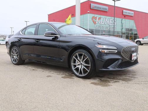 2025 Genesis G70 2.5T AWD