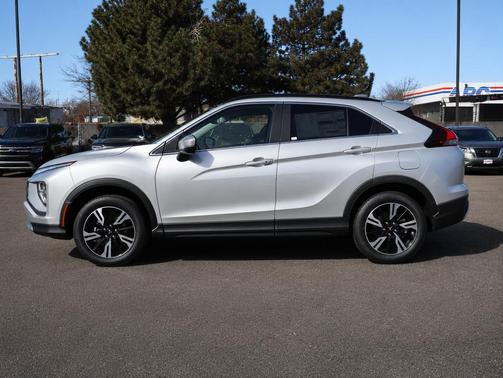 Alloy Silver Metallic 2026 Mitsubishi Eclipse Cross SE