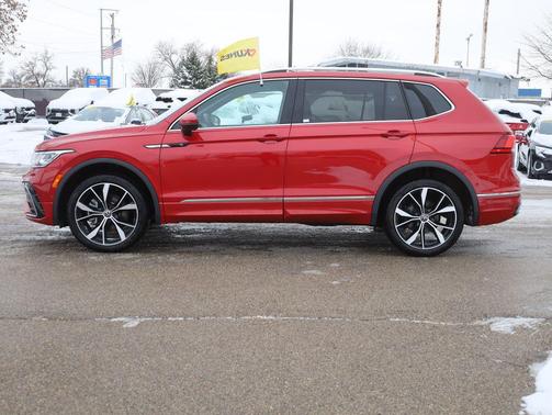2024 Volkswagen Tiguan 2.0T SEL R-Line 4MOTION