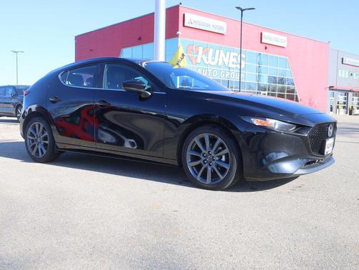 2024 Mazda Mazda3 FWD w/Preferred Package