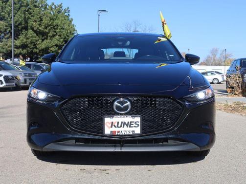 2024 Mazda Mazda3 FWD w/Preferred Package