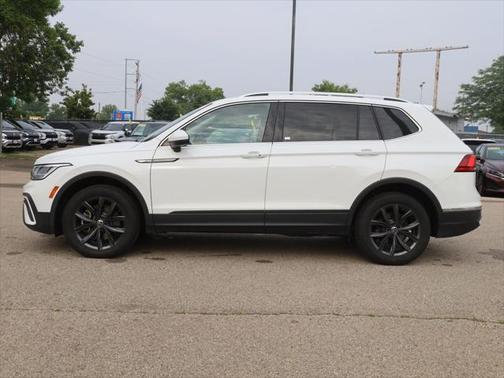 2024 Volkswagen Tiguan 2.0T Wolfsburg Edition