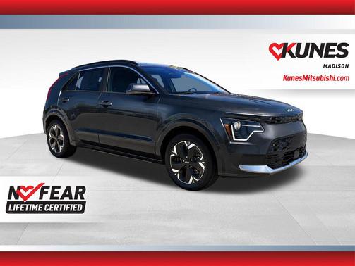 Graphite Gray 2023 Kia Niro EV Wind