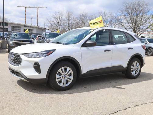 Oxford White 2023 Ford Escape SE