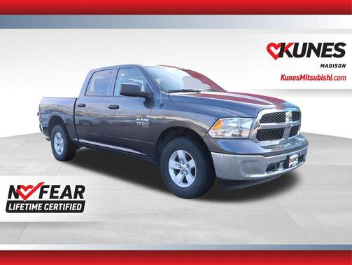 Granite Crystal Metallic 2022 RAM 1500 Classic SLT