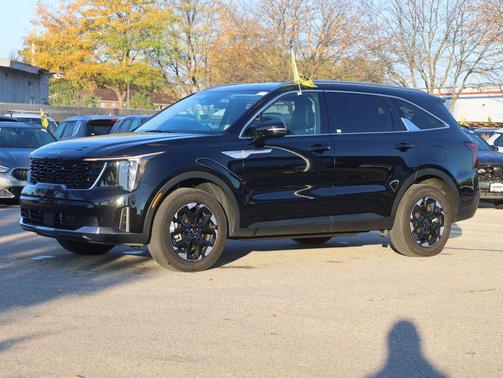2024 Kia Sorento S