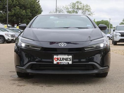 2024 Toyota Prius LE
