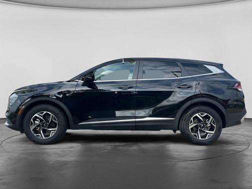 Ebony Black 2025 Kia Sportage LX