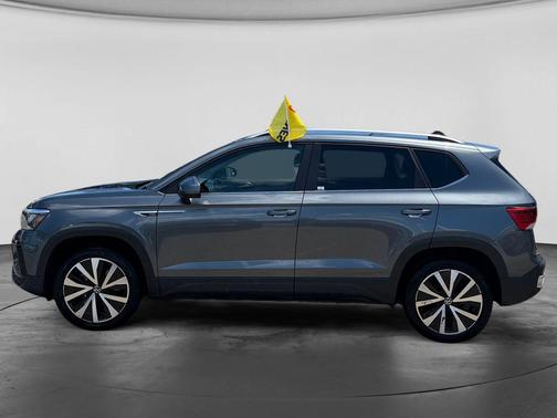 Gray 2024 Volkswagen Taos 1.5T SE
