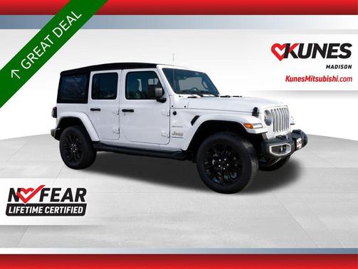 Bright White Clearcoat 2023 Jeep Wrangler 4xe Sahara