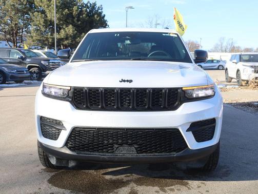 2024 Jeep Grand Cherokee Altitude